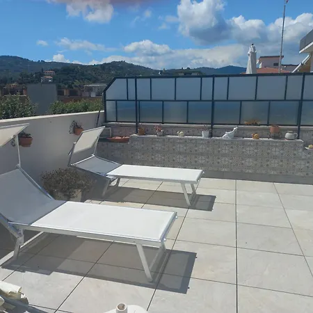 Attico Palazzo Azzurro Апартаменты Диано-Марина